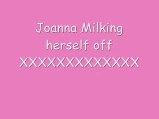 Joanna dojení sebe pryč