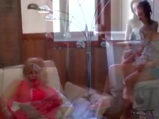 Auntie tocam com dela sobrinha, grátis aunties porno 69