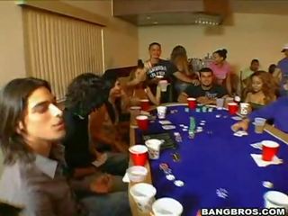 Ashli orion e suo banda di hawt puttane losing a spogliarello poker
