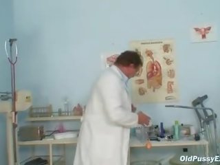 كلاسى قديم شاب أنثى ميلا الاحتياجات gyno عيادة فحص